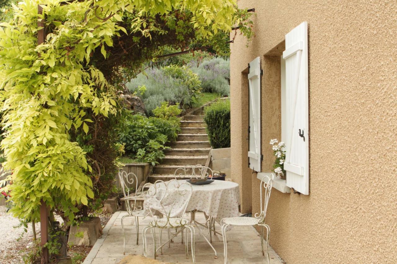 Au Coeur Des Vignes Bed & Breakfast Epernay Exterior photo